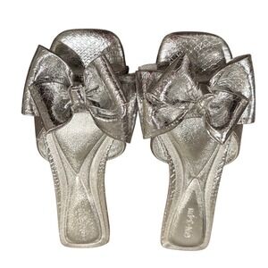On 34th Jazminn Bow Flat Sandals Silver Snake Print Slides Size 5 New